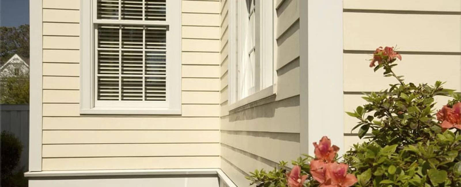 How to Choose the Best Siding Color for Your Home