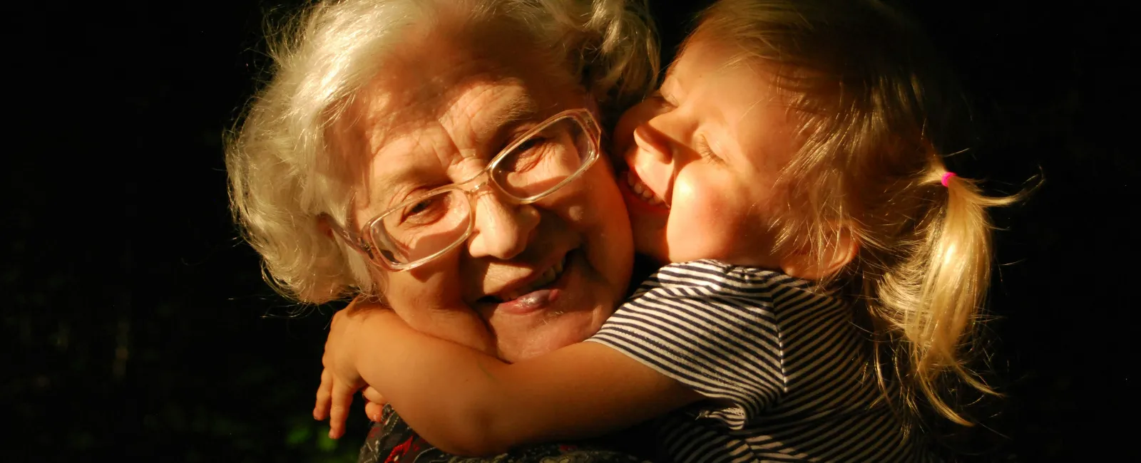 a grandma and little girl