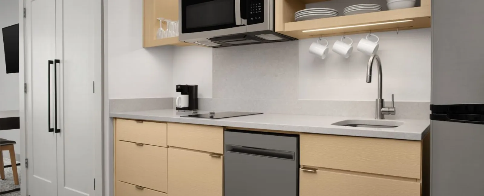 TownePlace Suites by Marriott Custom Guest Kitchen Cabinetry and Quartz