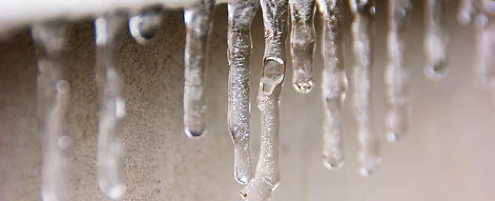 How Atlanta’s Freeze-Thaw Cycles Affect Asphalt Shingles