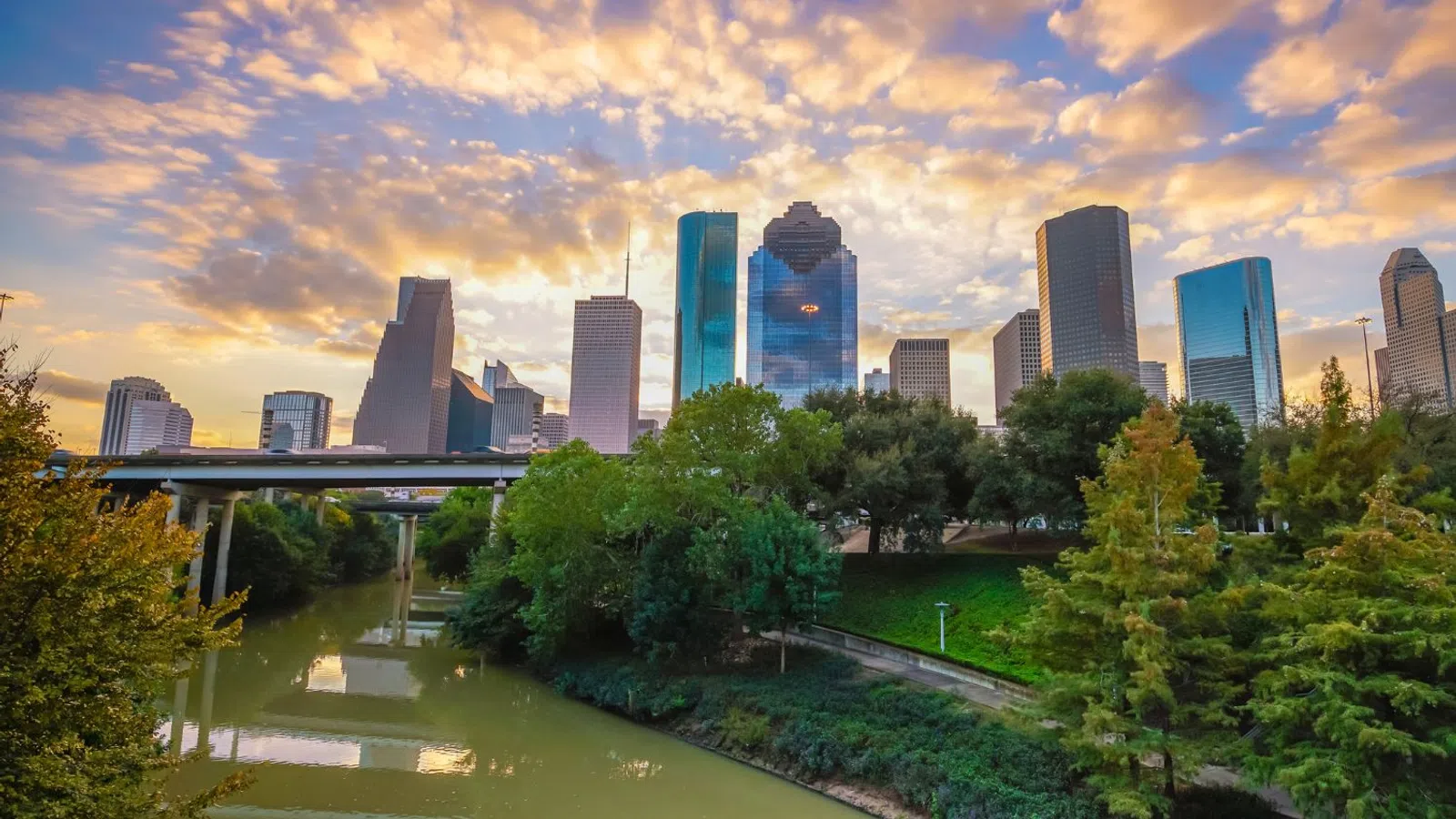Helical Pile Construction in Houston Texas Cantsink