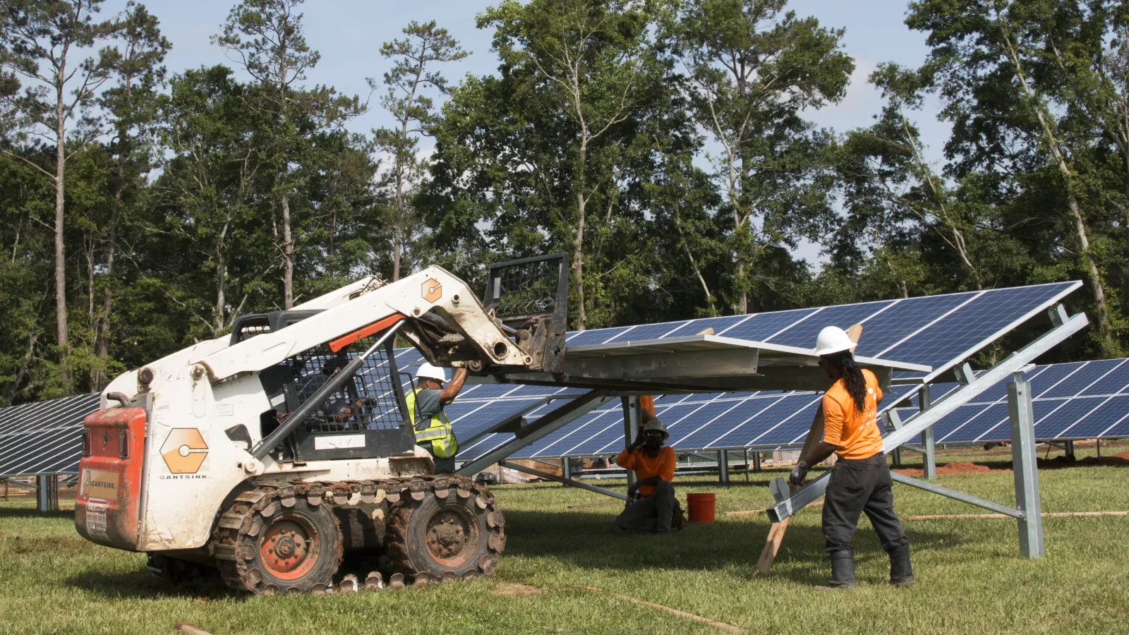 Solar Panel Helical Pile Ground Mount