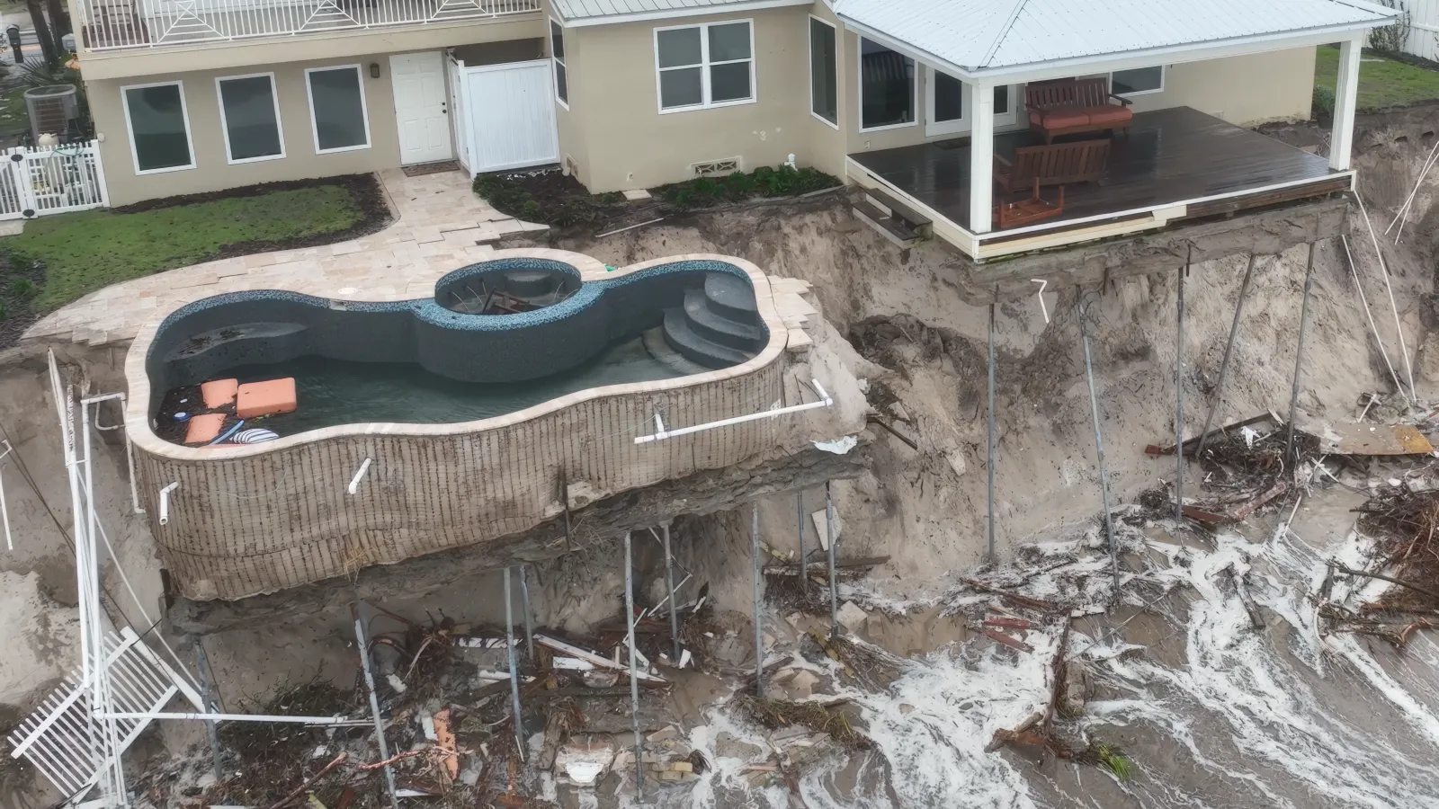 a house that has been destroyed