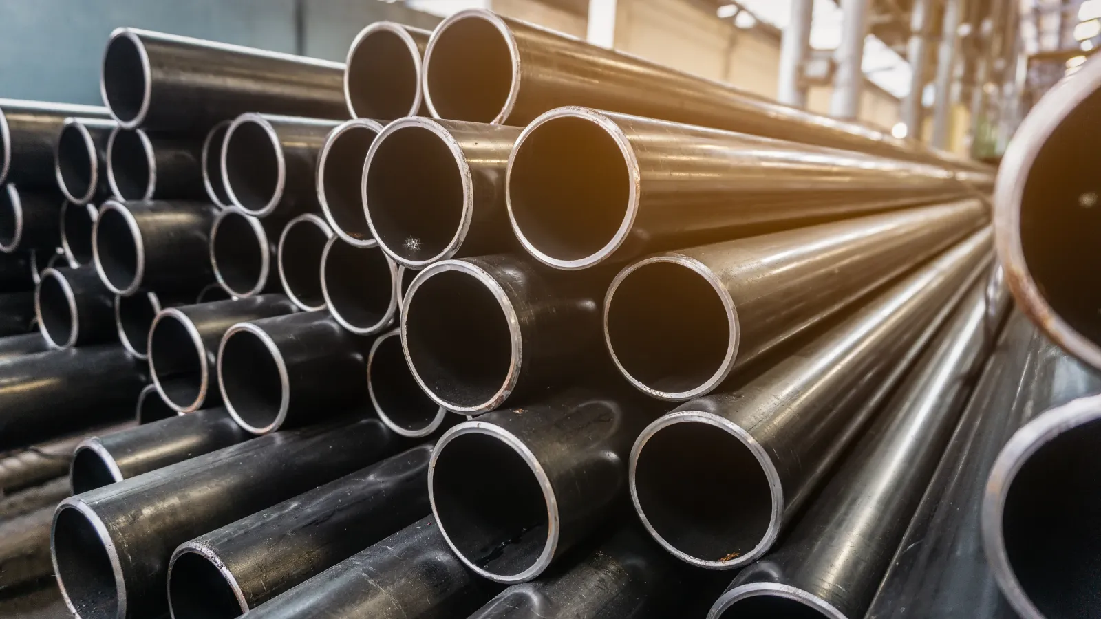 a bunch of metal pipes