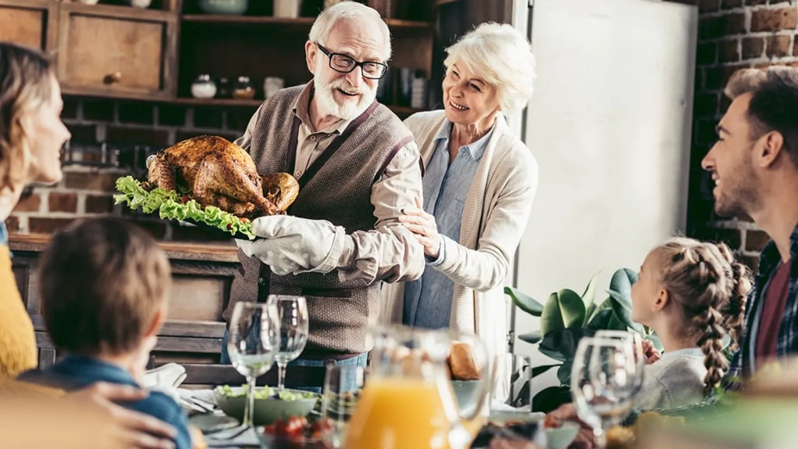 An HVAC System Guide To Hosting Thanksgiving Dinners