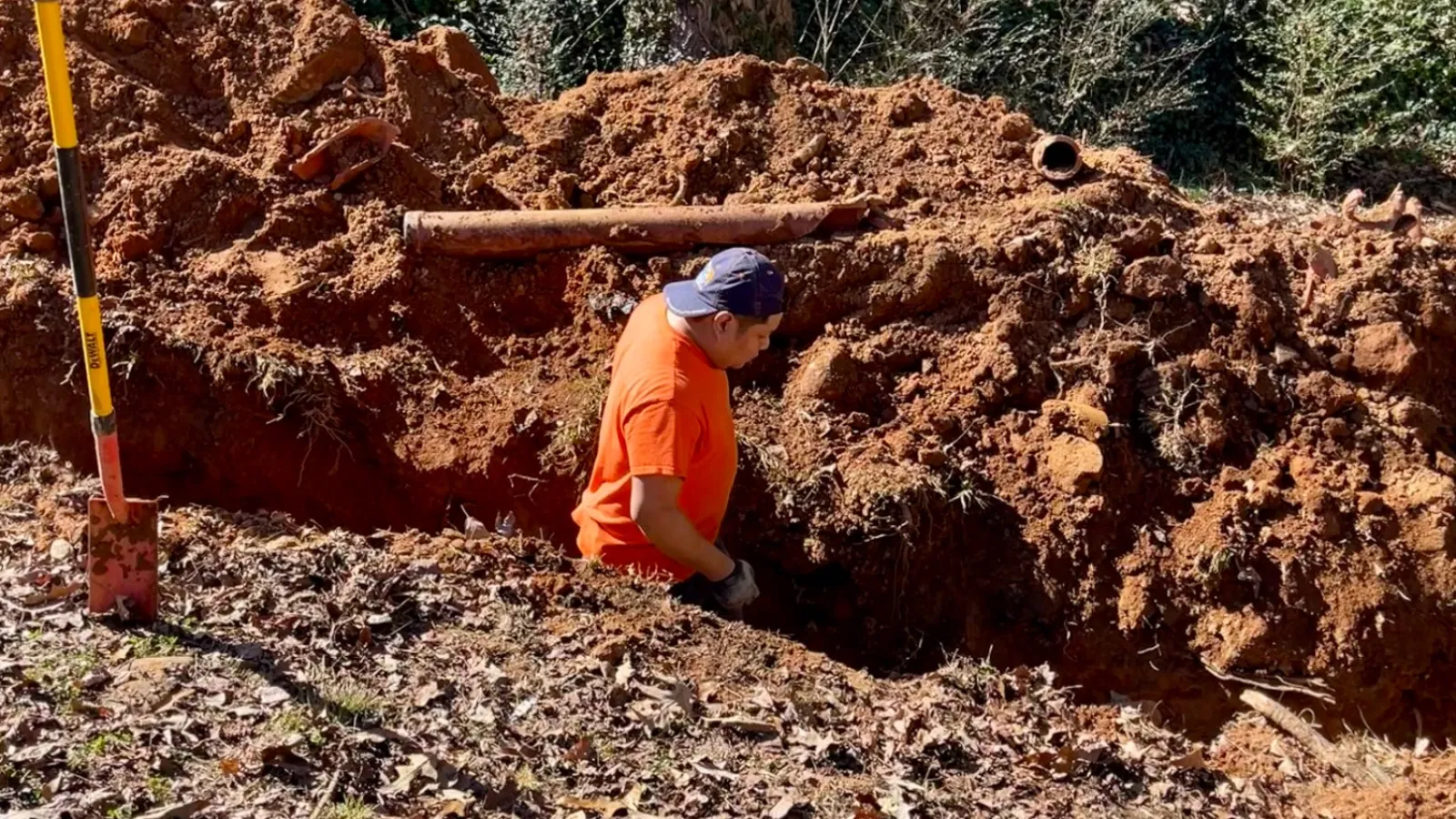 Estes Plumbers replacing the sewer line in Georgia