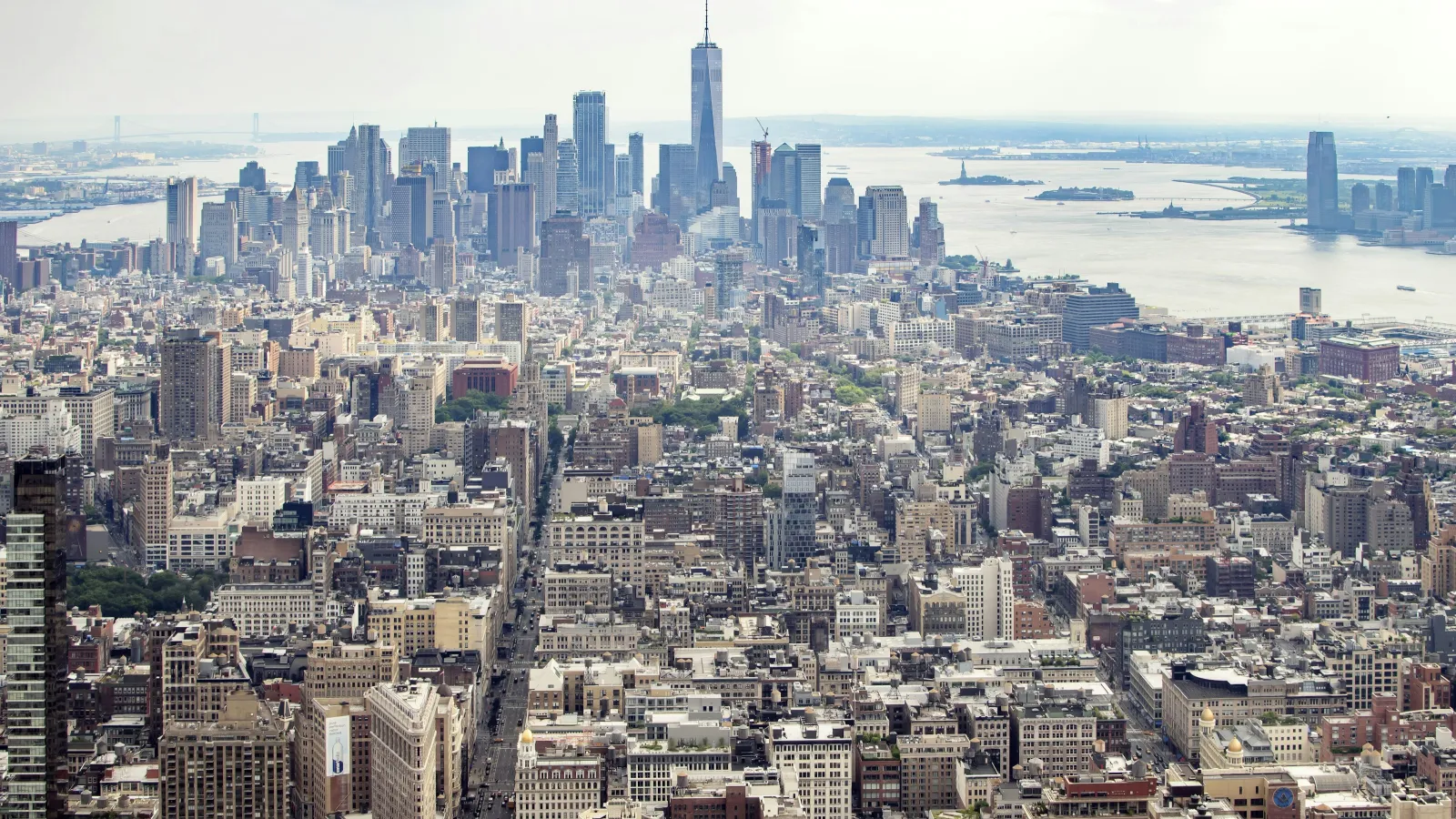 a city with many buildings