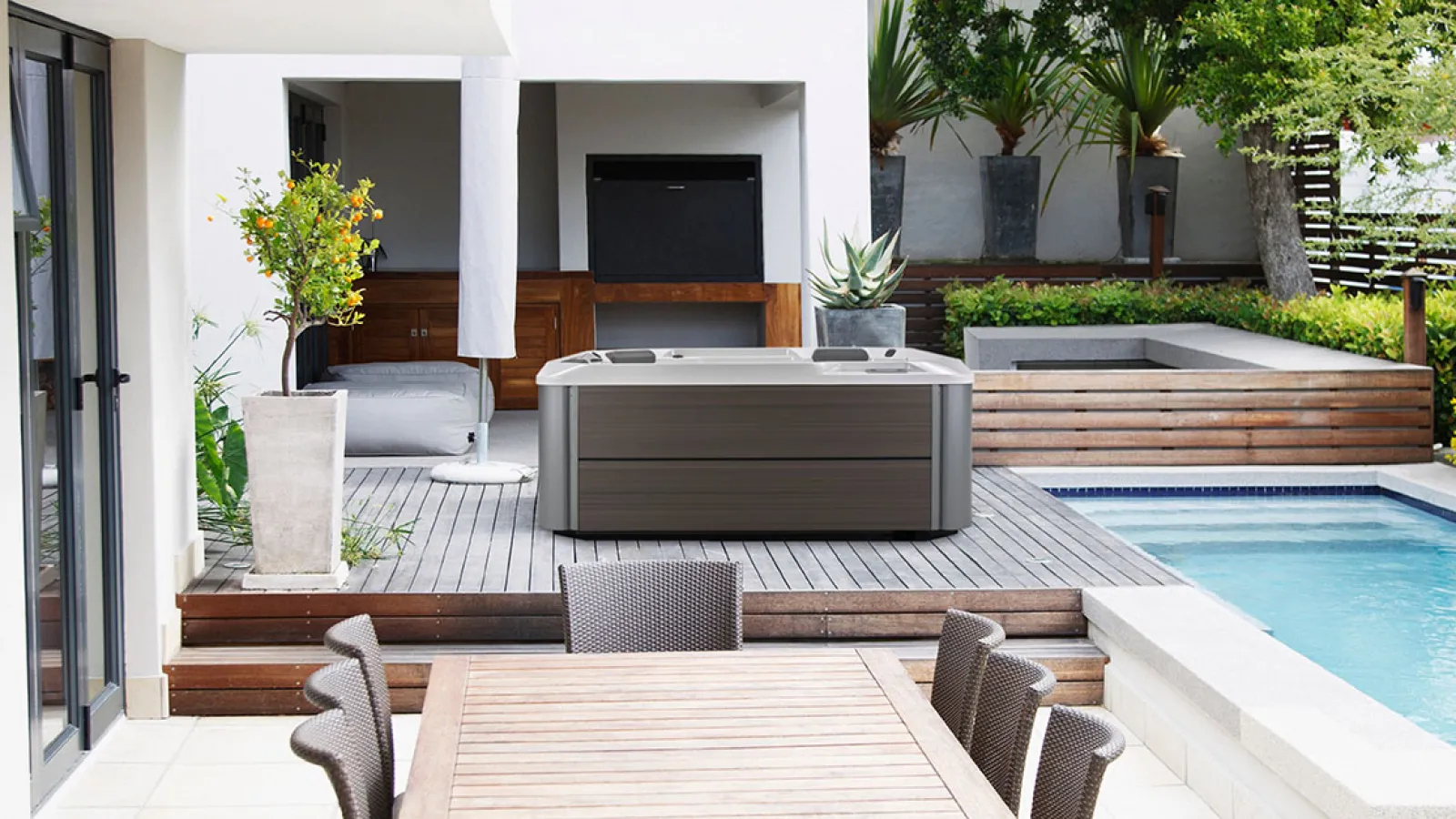 hot tub in a backyard