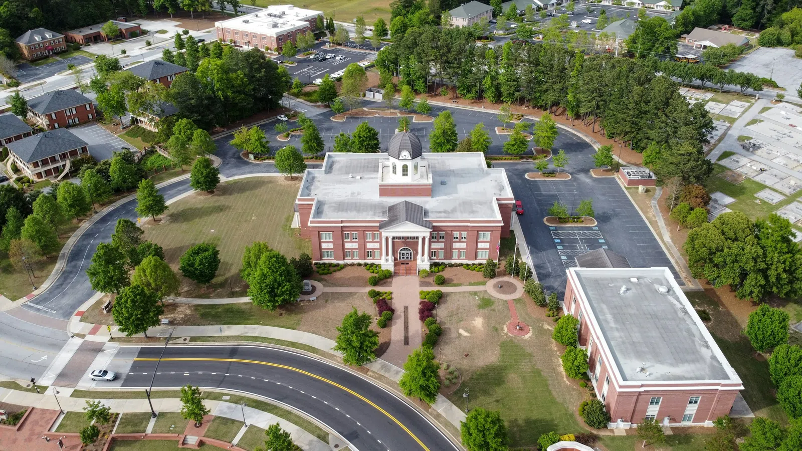 Residential and Commercial Inspection in Snellville, Snellville Home Inspections, Snellville Home Inspector, a home pro inspector in Snellville, FAA Certified Drone Inspections in Snellville, Sewer Scope Inspections in Snellville, FAQs