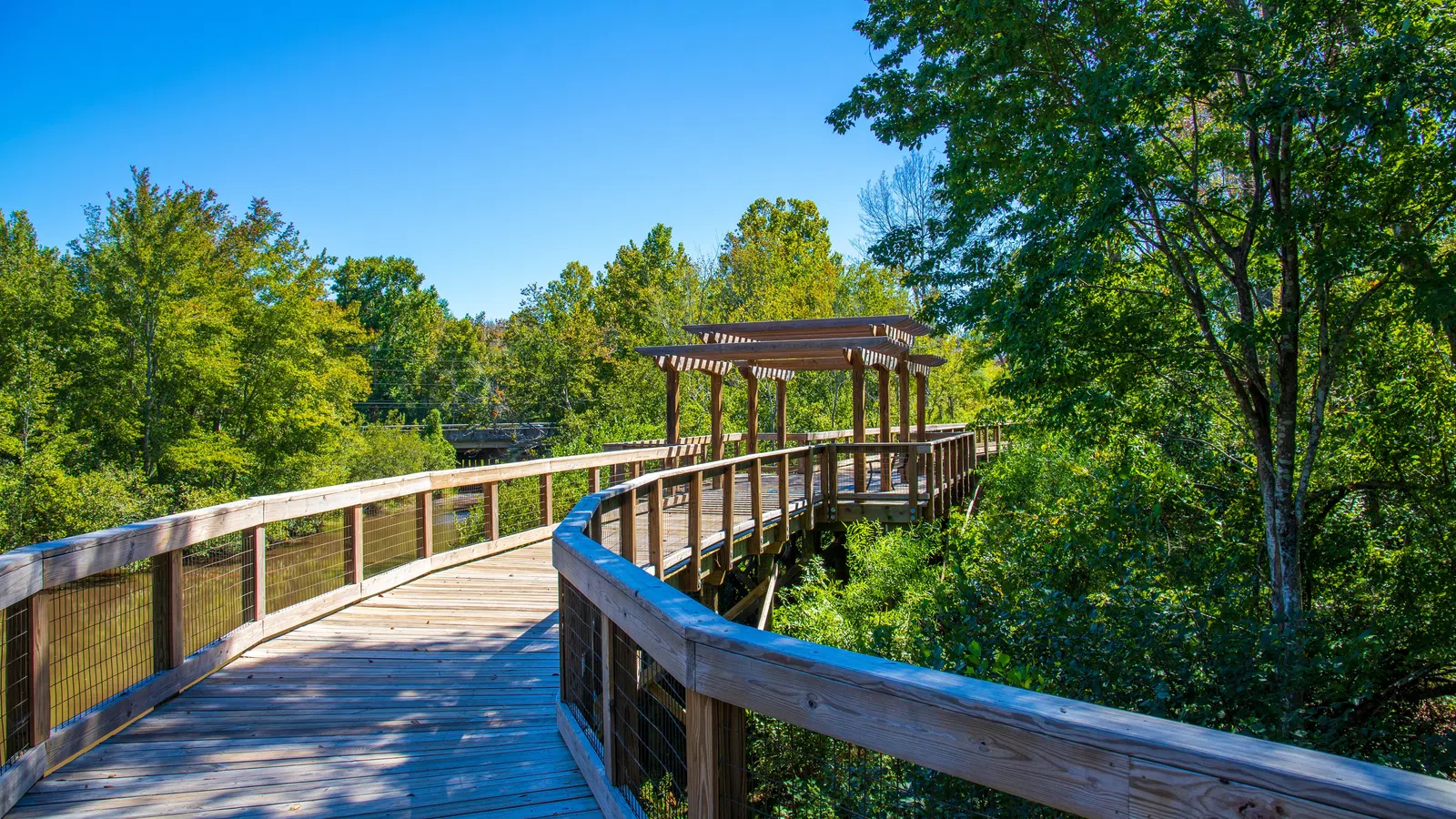 A park and walkway near Meriwether & Tharp's Warner Robins Georgia Office.