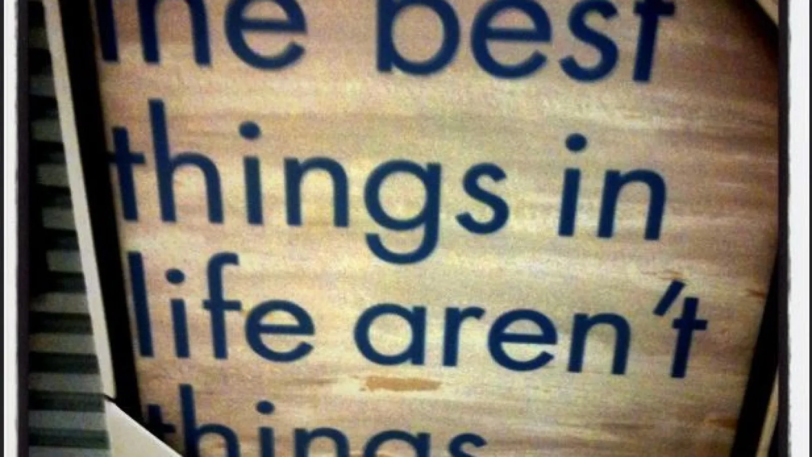 7 Thoughtful, Cheap Birthday Gifts to Surprise Family and Friends