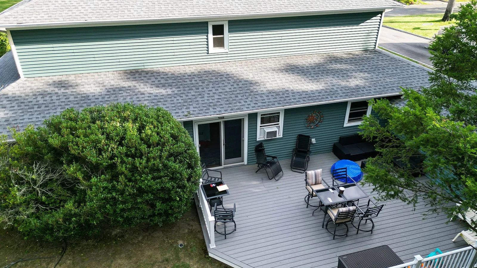 house with new siding and deck in Marietta, GA