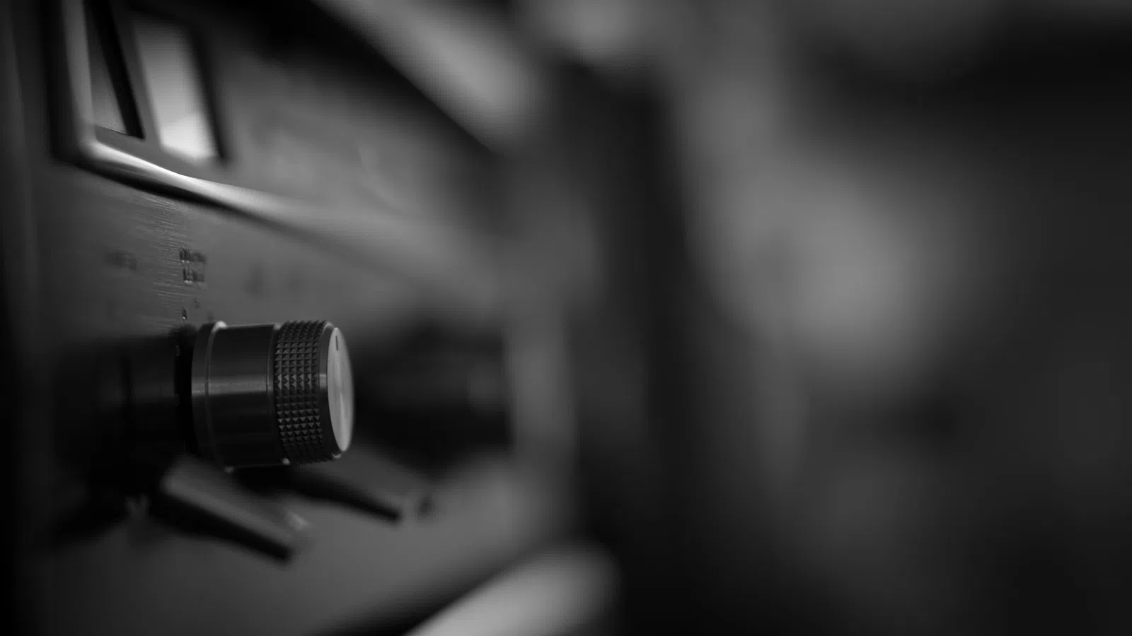 a black and white photo of a camera
