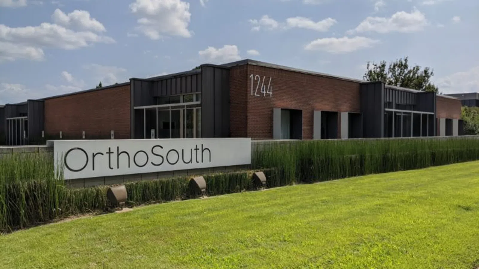OrthoSouth Primacy Parkway office exterior