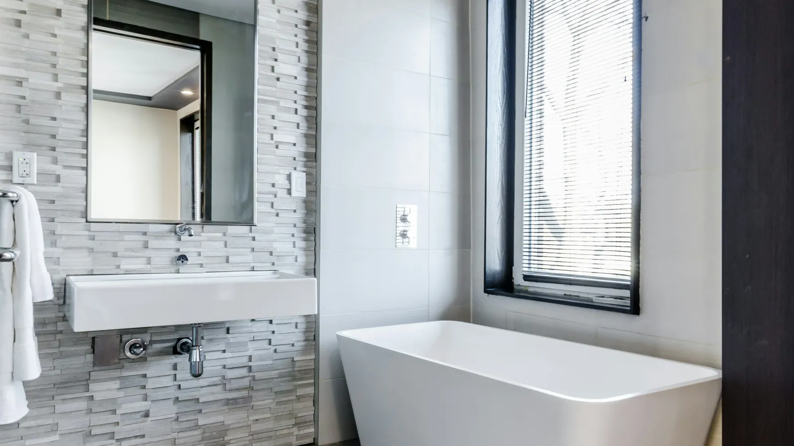 moisture free bathroom