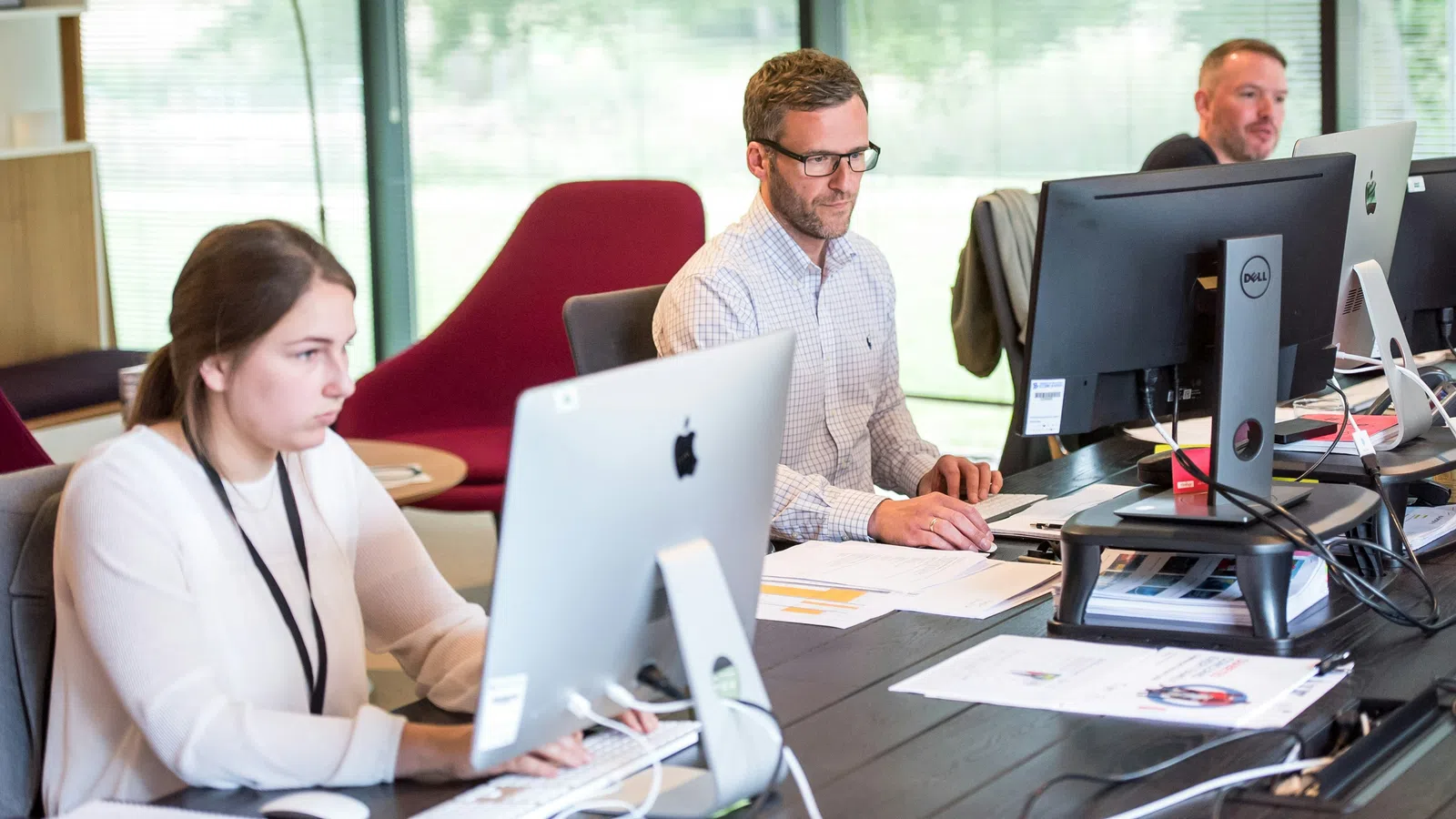 personalized IT customer service - Divergent Technology