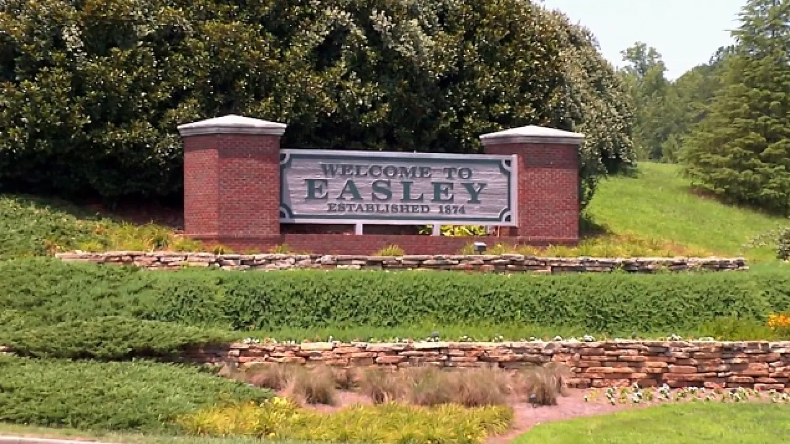 welcome bick sign