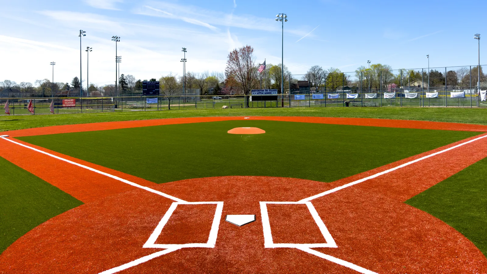 a synthetic turf baseball field