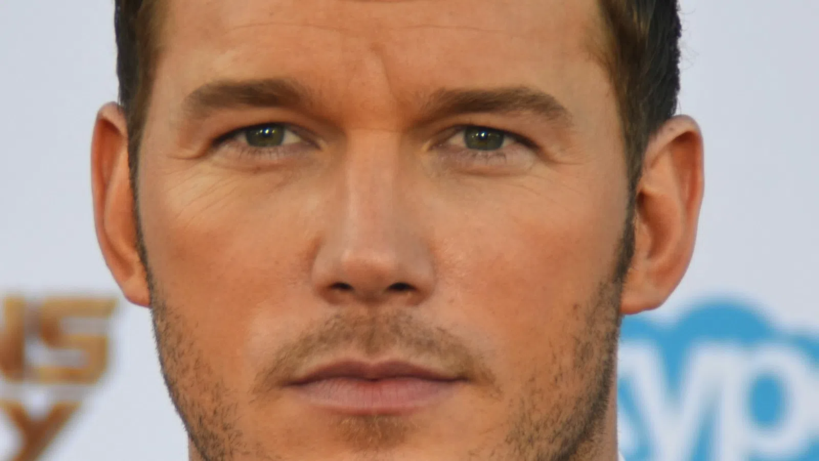 Chris Pratt Gives Drunk Acting Lessons