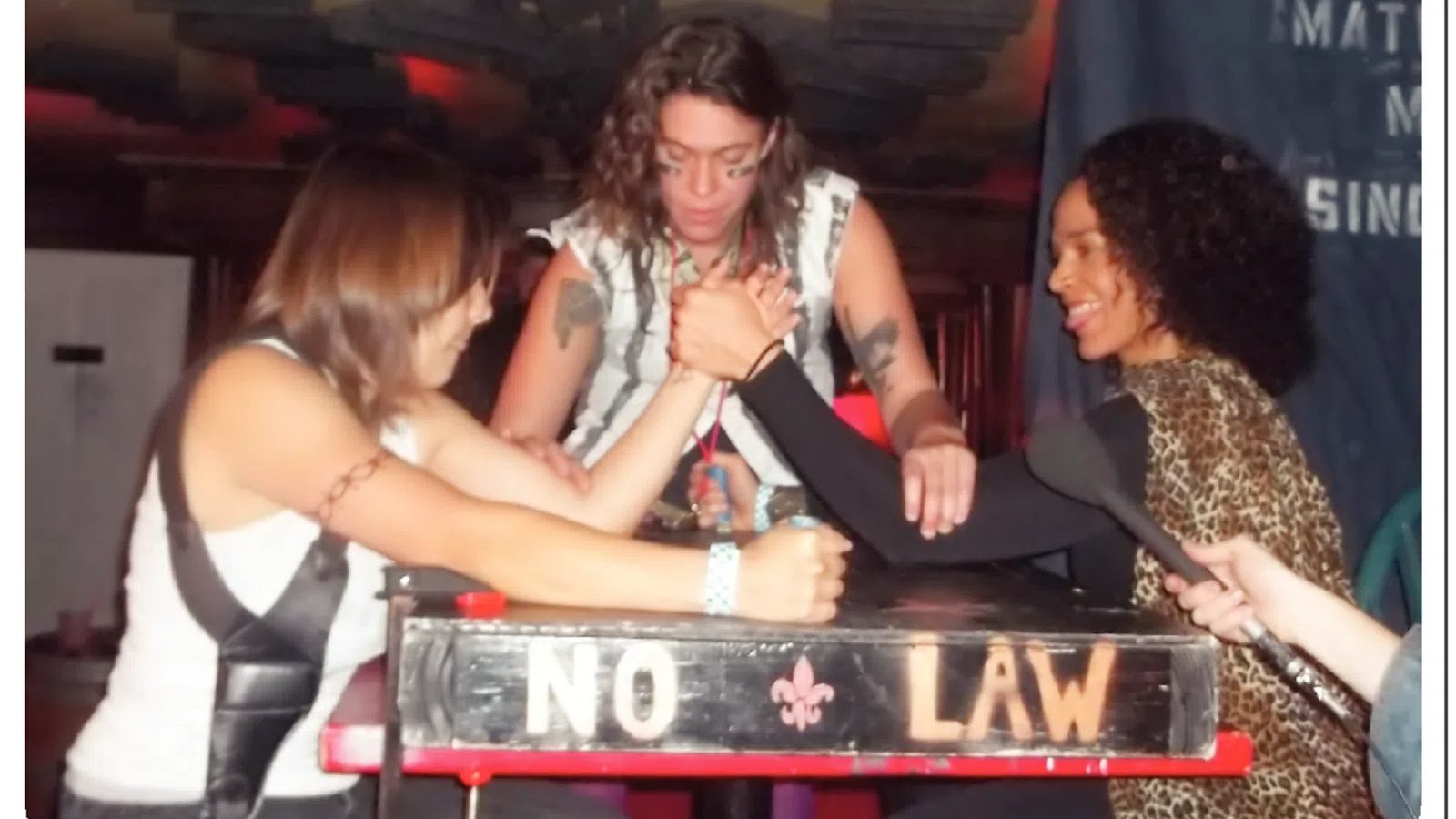 No Law: New Orleans Ladies Arm Wrestling