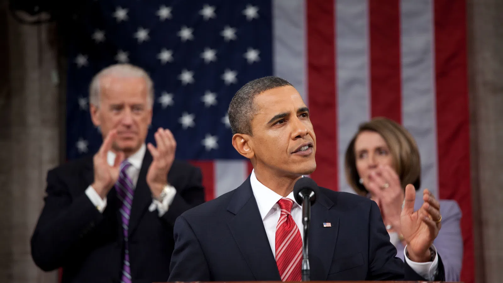 President Obama & Castro Expected to Meet  