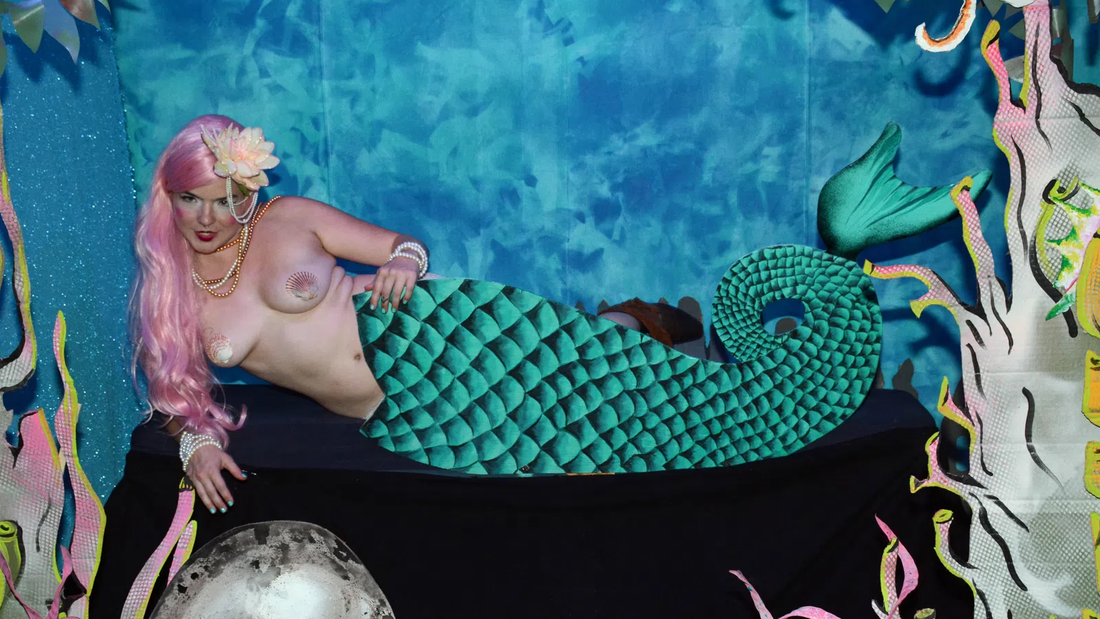 Mermaid Show Splish Makes a Splash