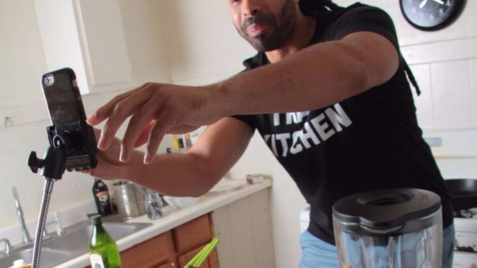 Chef Kenneth Temple: Cookin' It in the 'Trap'