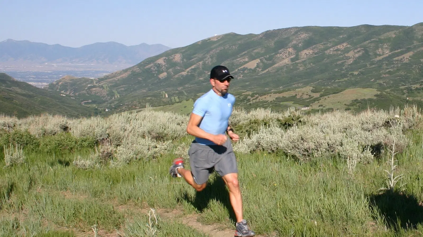 How to Stay Fit Without a Gym