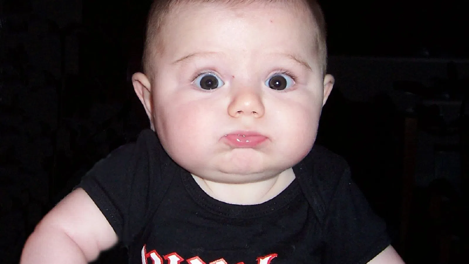 Babies Taste Sour Food For First Time