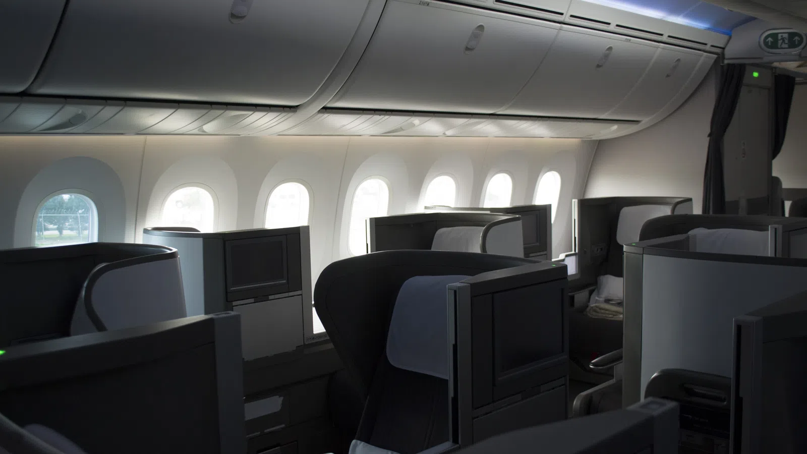 New British Airways Dreamliner at the Louis Armstrong Intl. Airport