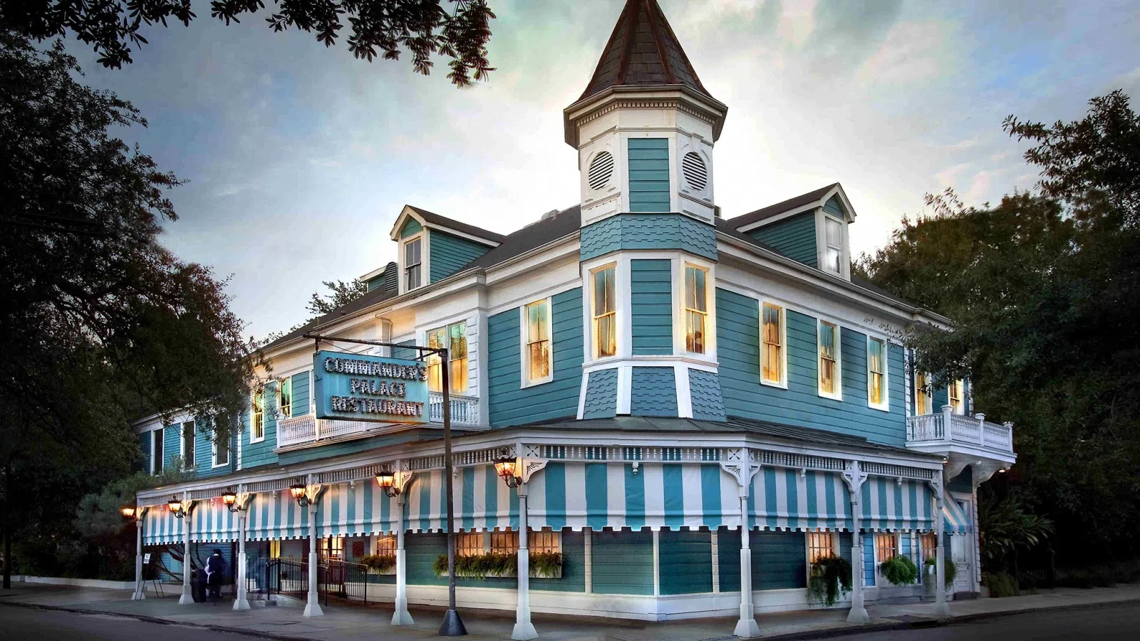 Two Local Restaurants Featured on America's 100 Best Wine Restaurants for 2016
