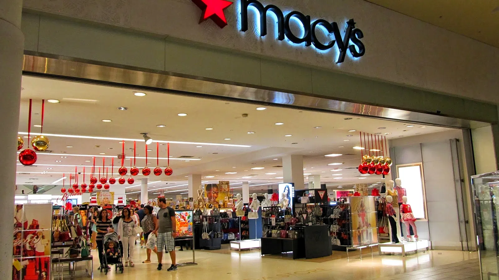 Large Retailers Plan to Close New Orleans Area Stores