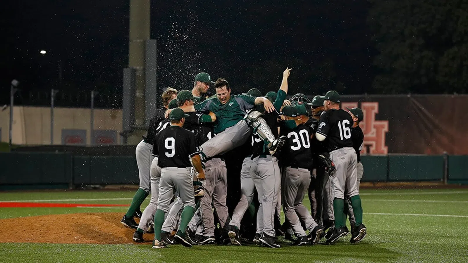 Tulane Baseball Rides Their Green Wave Into First Conference Championship Since 2005