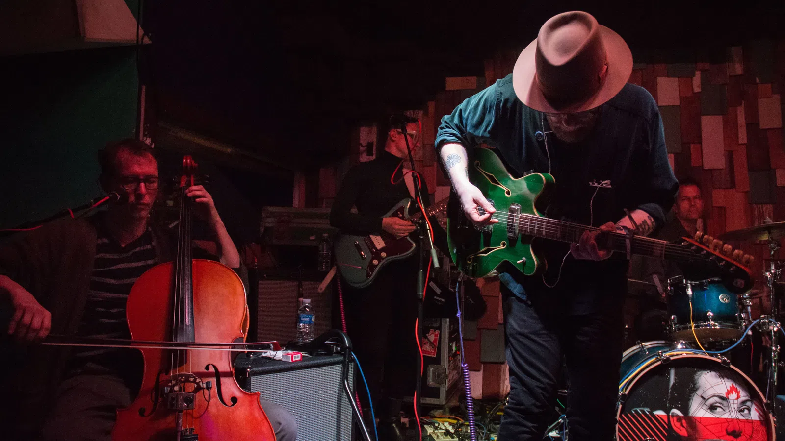 Mike Doughty Comes to Meet Us with Wheatus