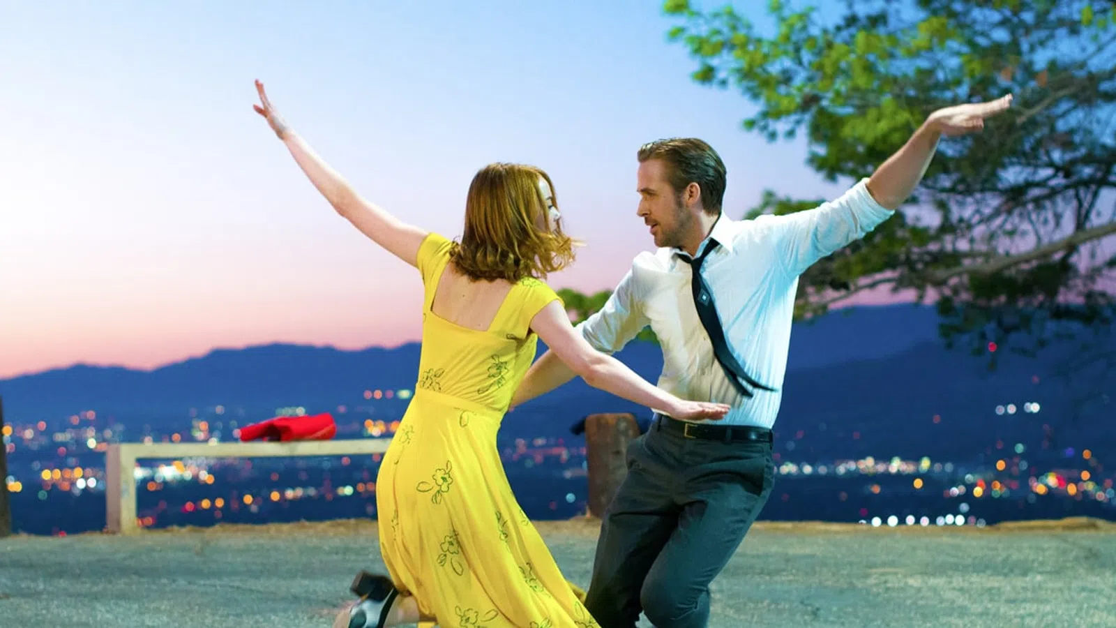 Dueling Critics: La La Land