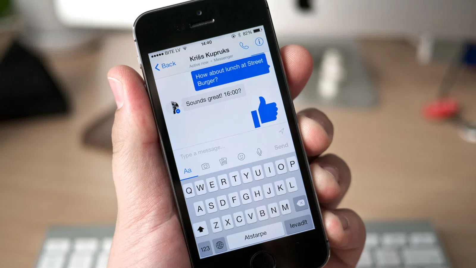Chat Bots to Come to Facebook Messenger