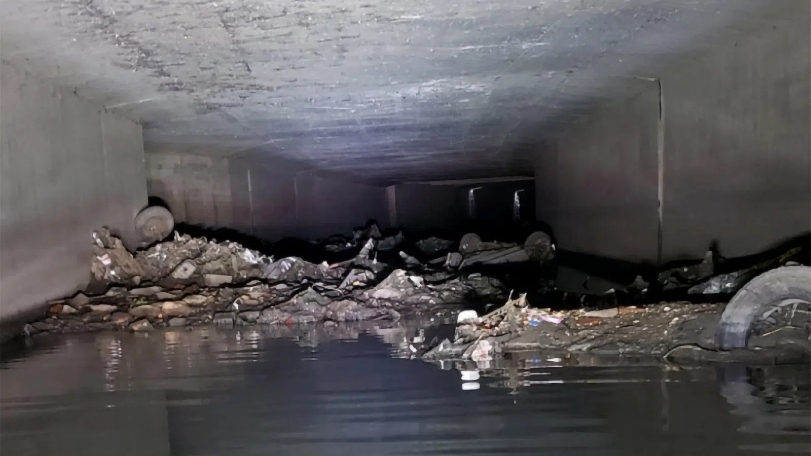 Full Car (and more) Pulled from Lafitte Canal in Mid-city