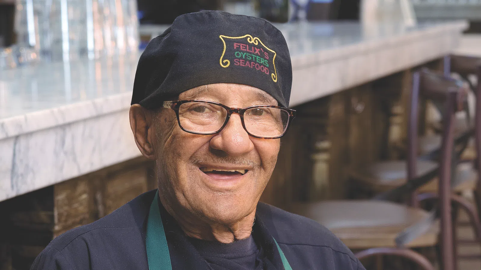 Oldest Oyster Shucker in New Orleans, Paul Dinet, Passes Away at 85