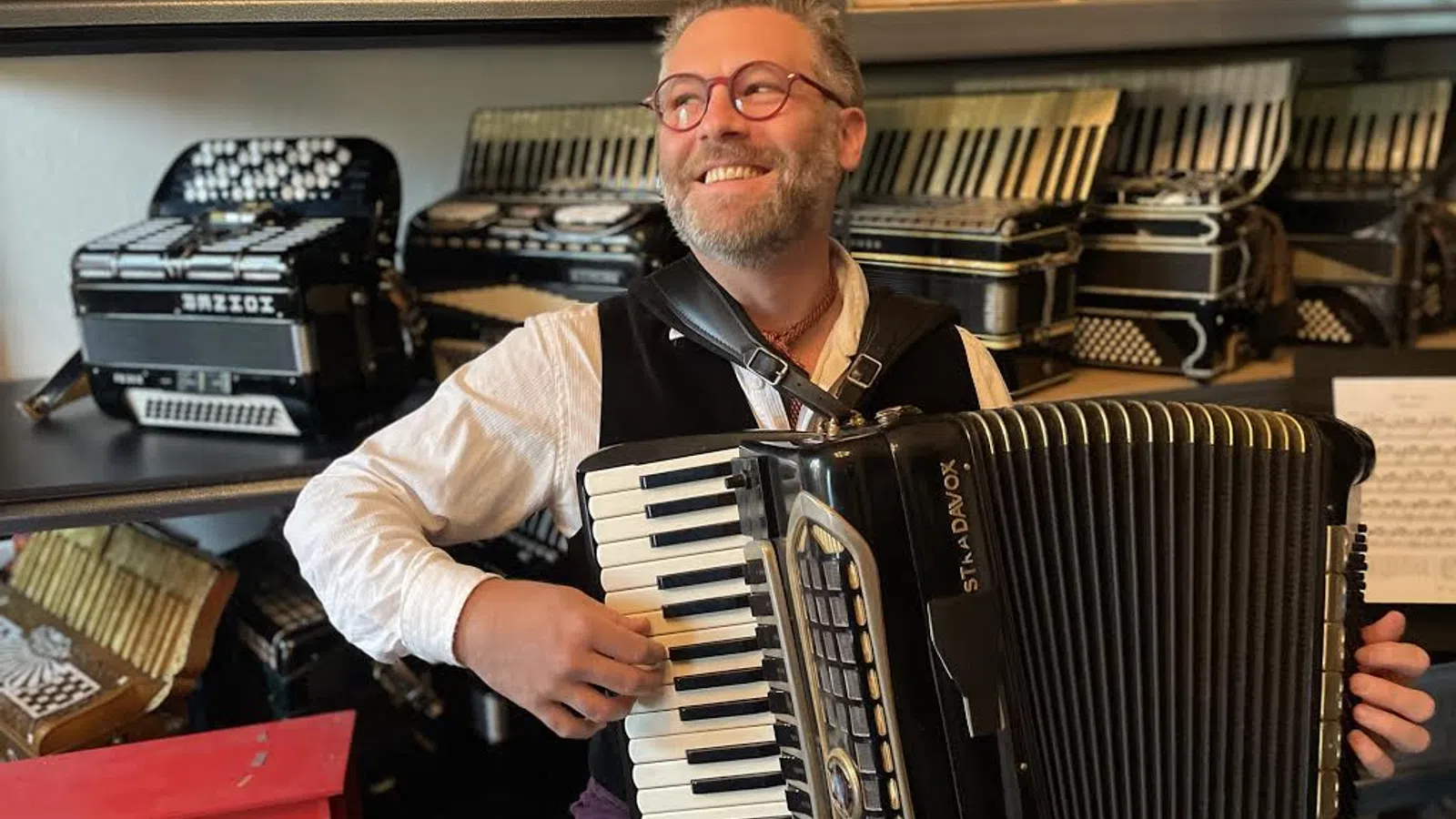 Main Squeeze: Getting to Know the Accordion