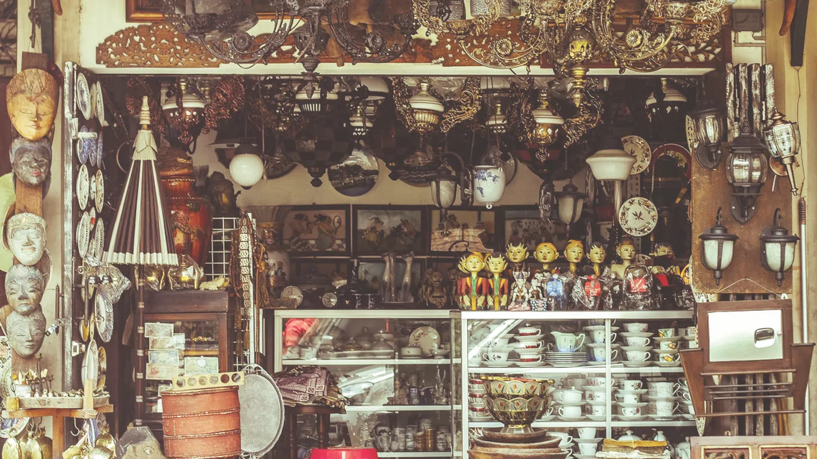 Antique Shopping in New Orleans