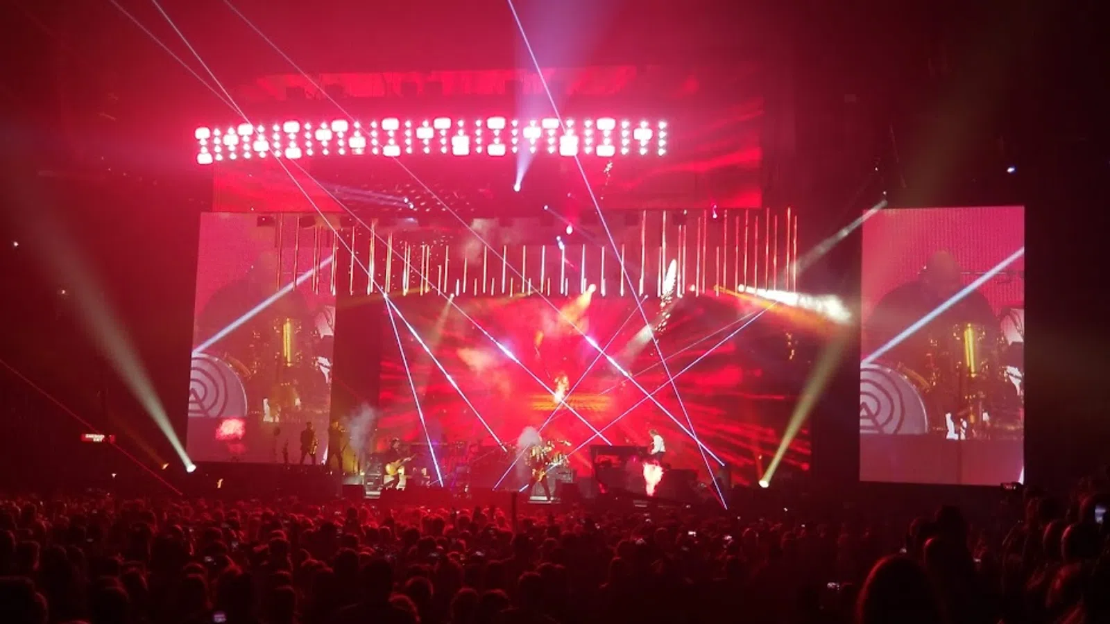 Paul McCartney Rules the Night