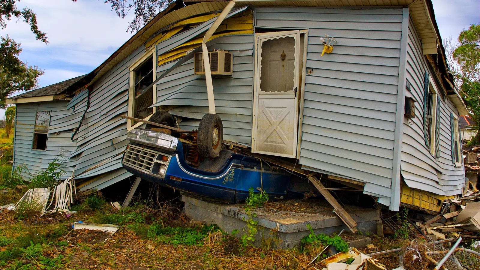 Alexa, Tell Me How Amazon is Helping Victims of Hurricane Laura