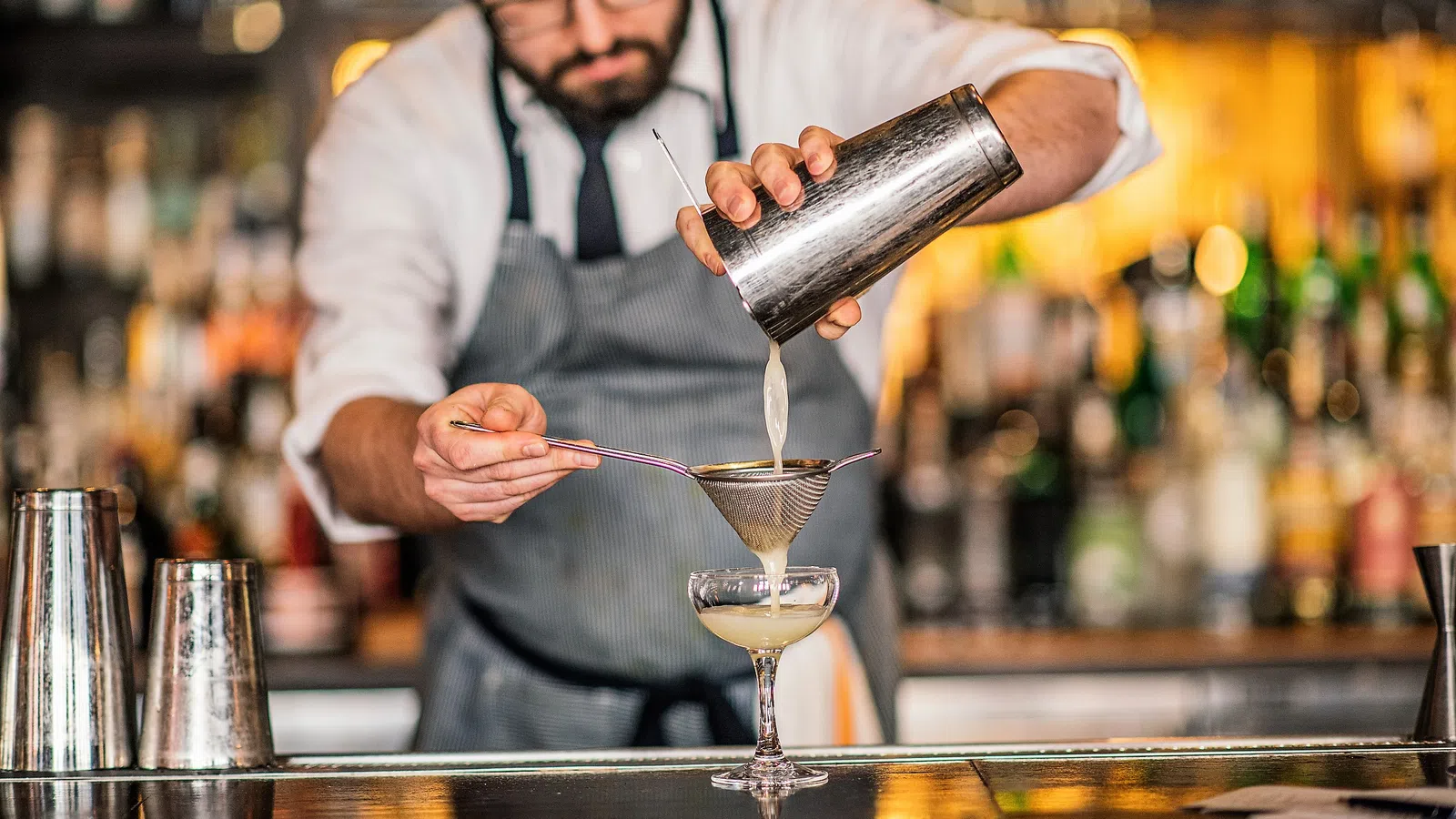 Enjoy a Boozy Brunch This Saturday From Comp?re Lapin