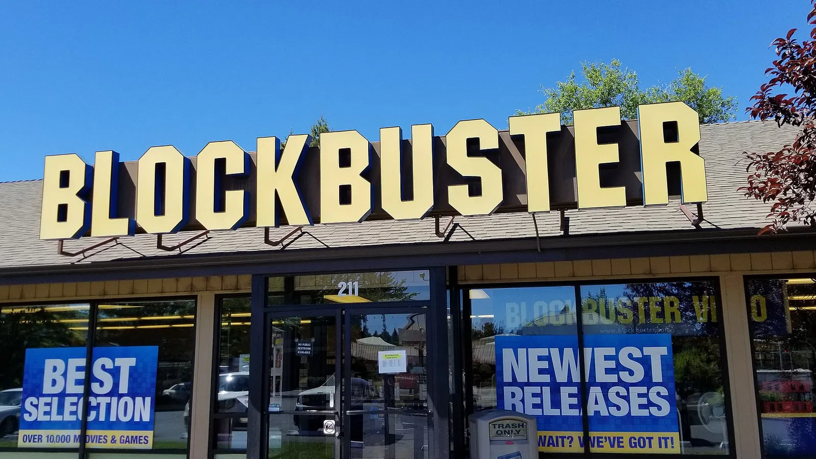 A Nostalgic Night, Anyone? Airbnb Offering Overnights in the Last Blockbuster Store