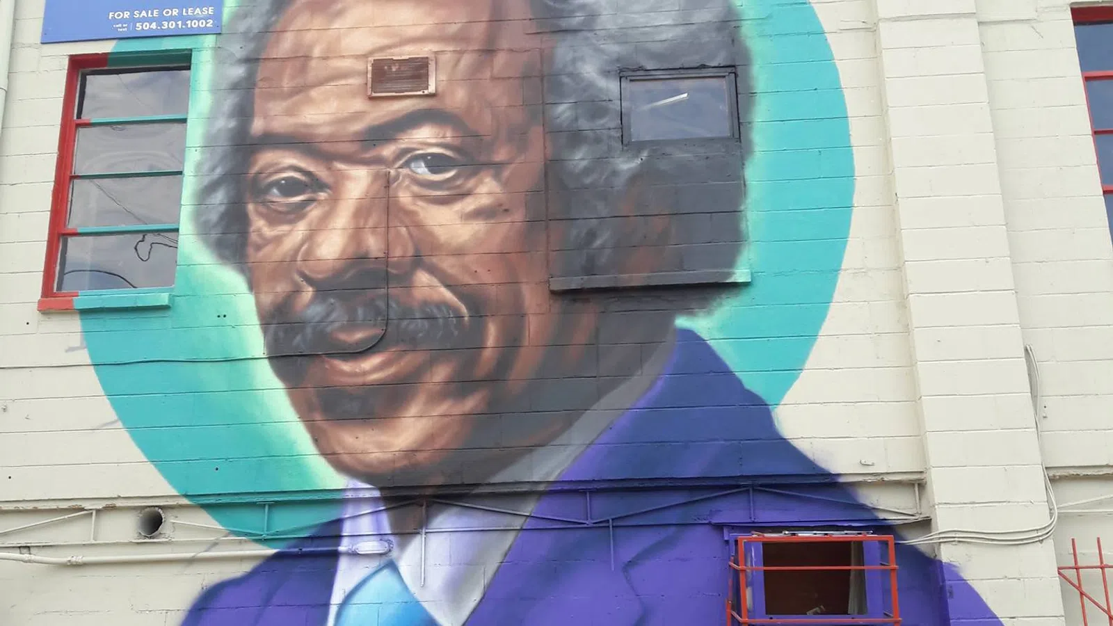 New Orleans Musical Icon Allen Toussaint Honored in Mural on Claiborne Avenue
