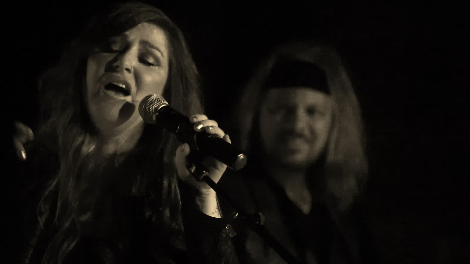 Tiffany Brings More Than Just an 80s Flashback to the House of Blues