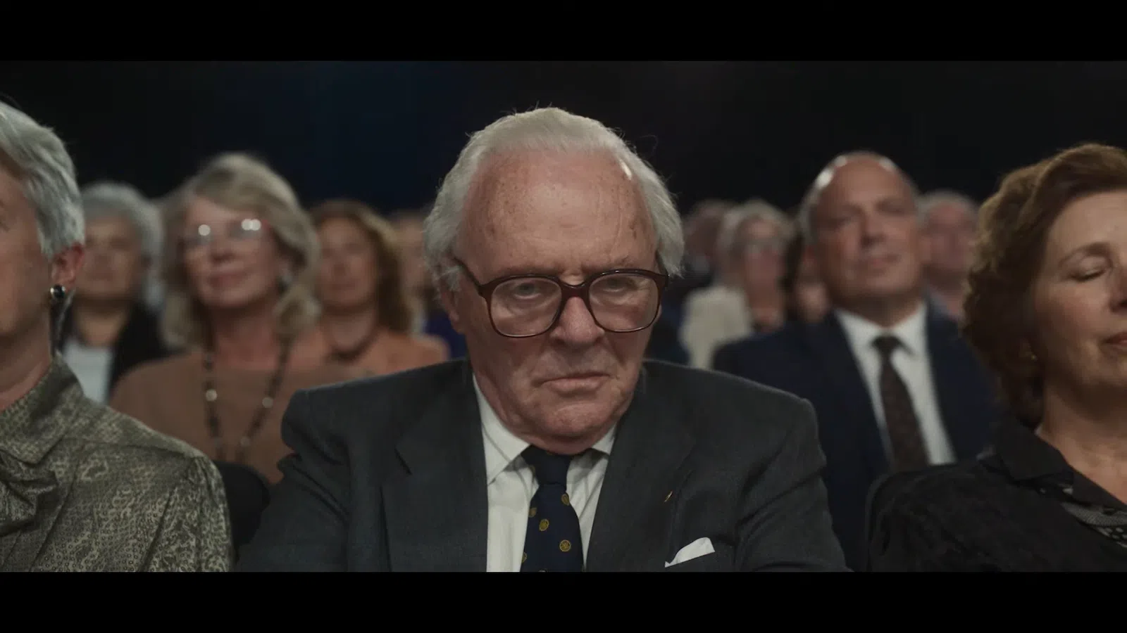 Anthony Hopkins in a suit and tie
