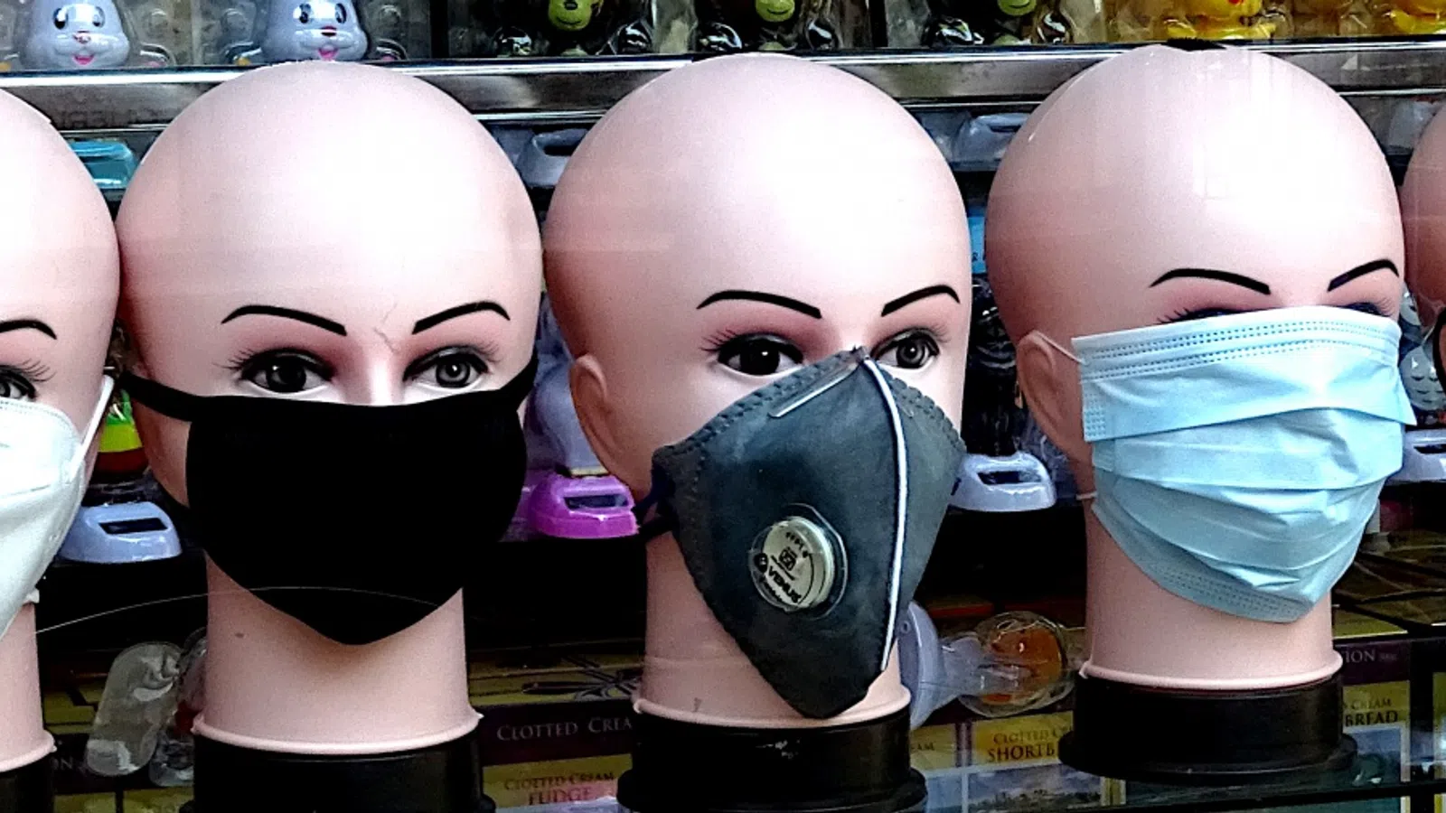 Mask Gate: The U.S. Accused of Smuggling Medical Face Masks
