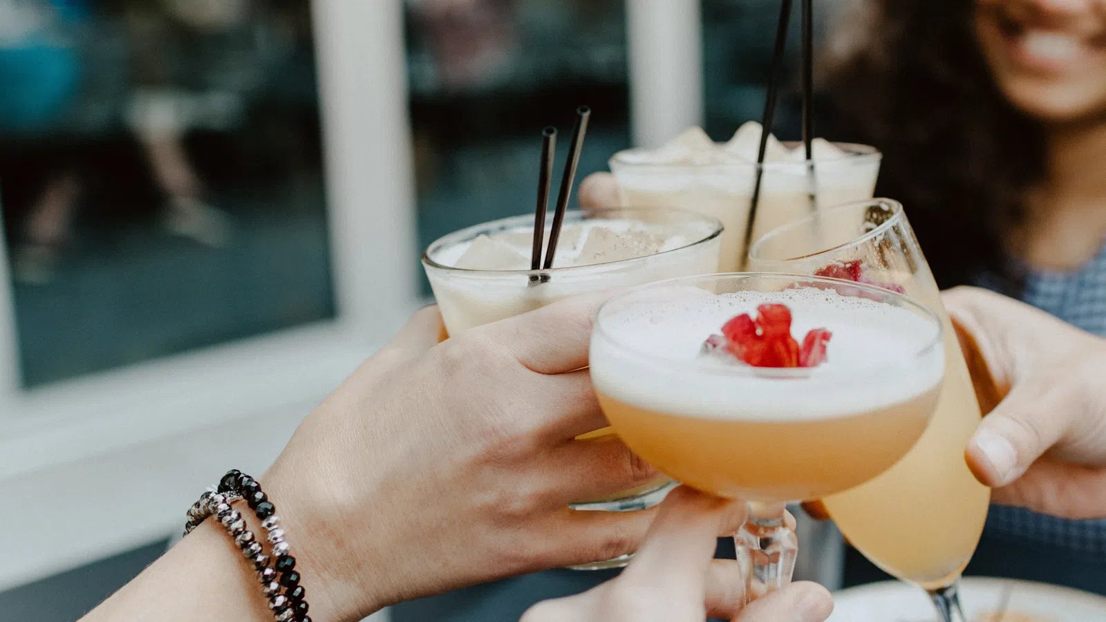 Cocktail News - Nov 25, 2013