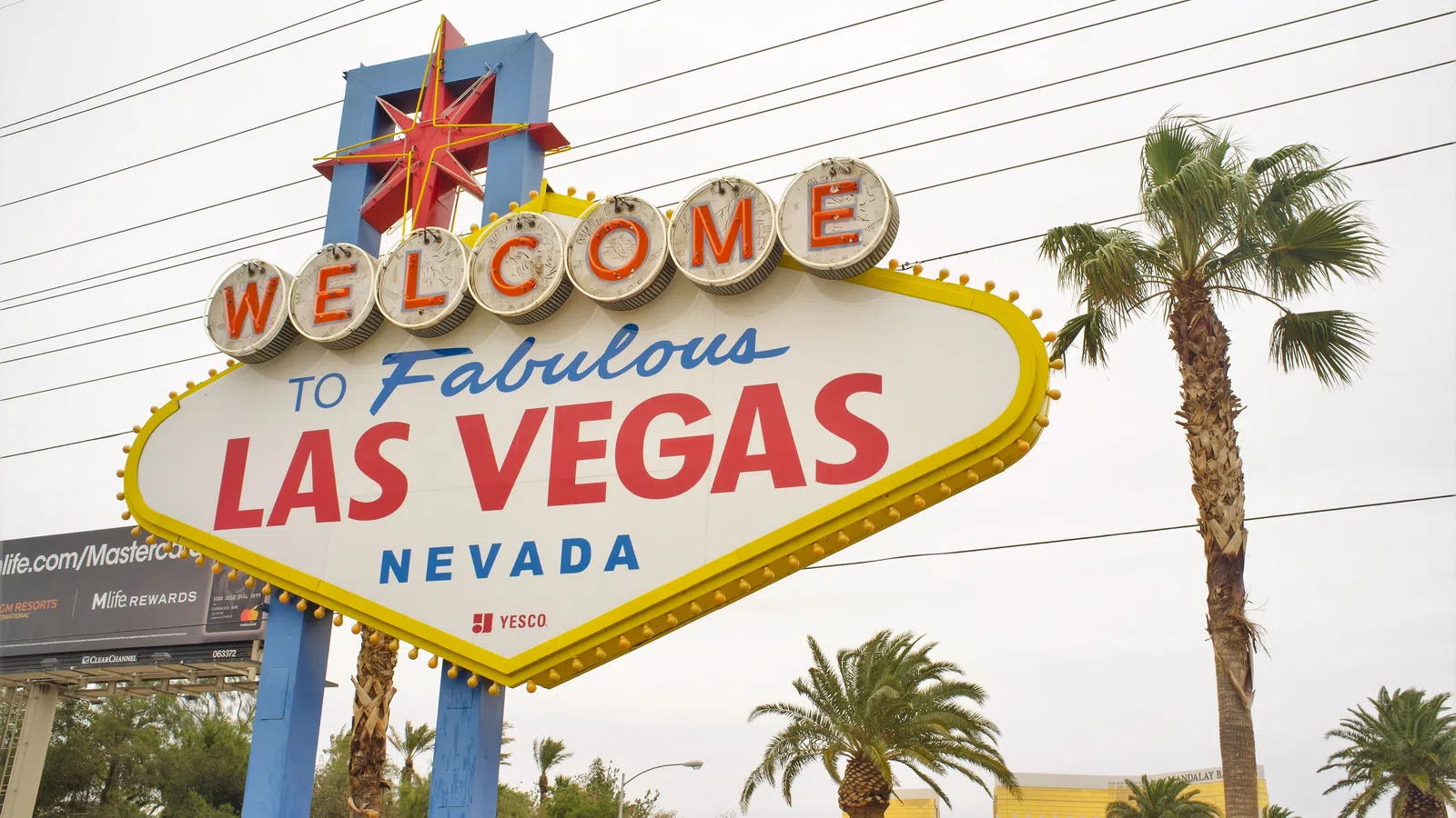Top Spots Celebrities Enjoy for Dining in Las Vegas